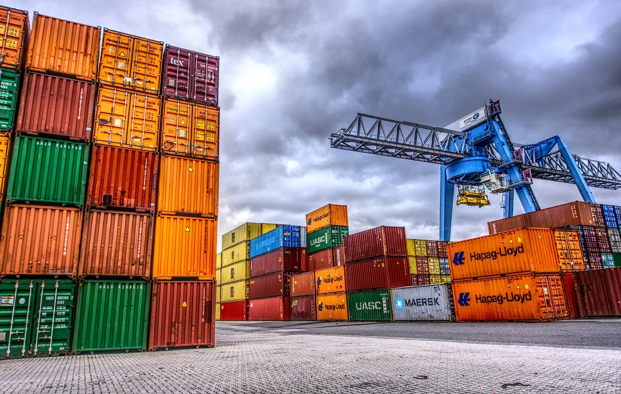 container, port, loading, stacked, container terminal, container handling, loading crane, crane, nature, freight, transshipment point, germany, to dye, heaven, clouds, hdr, contrast, high dynamic range, multicoloured. Moving company pay: what is fair and what is sustainable